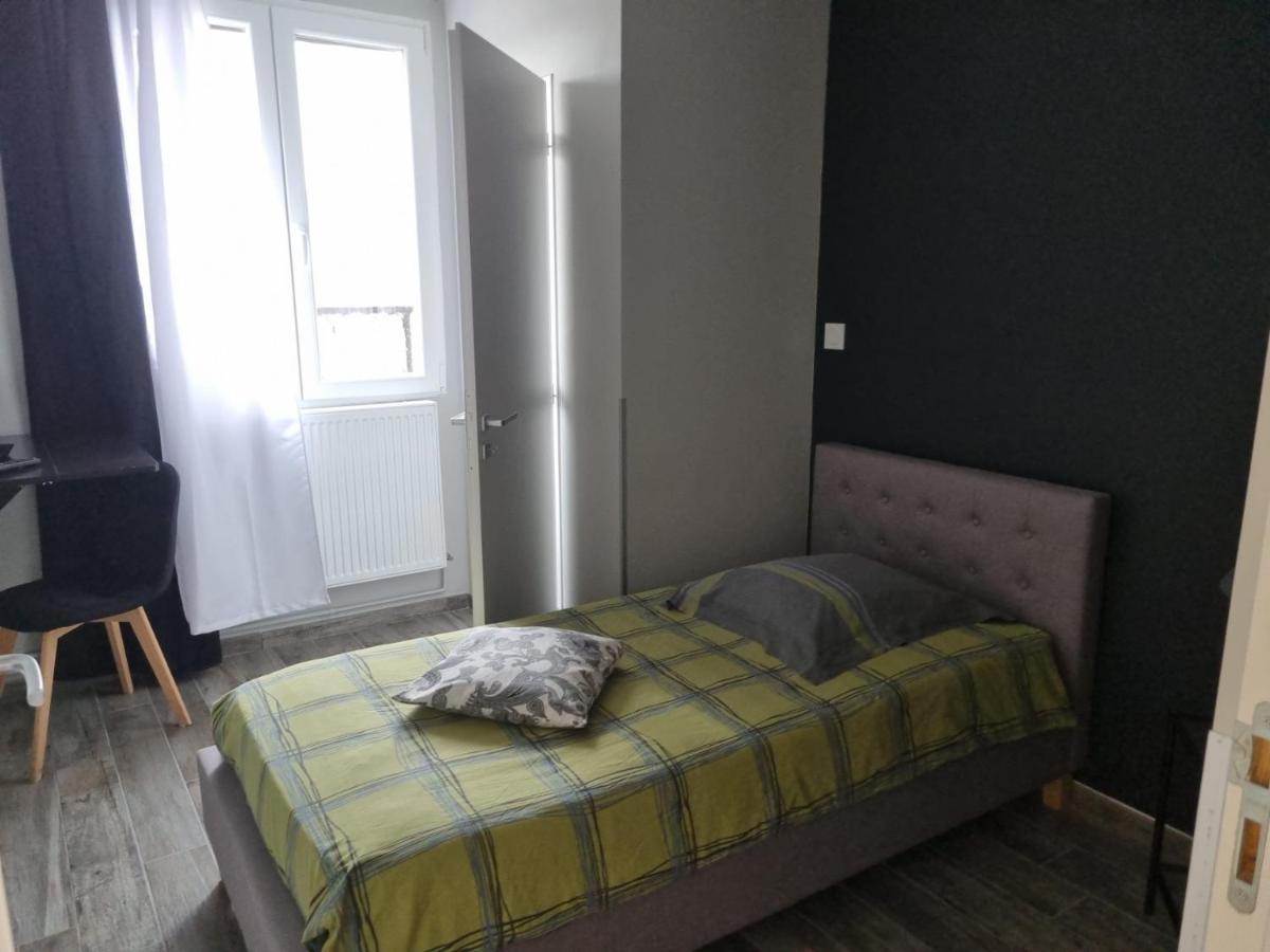 Le Commerce Hotel 2*